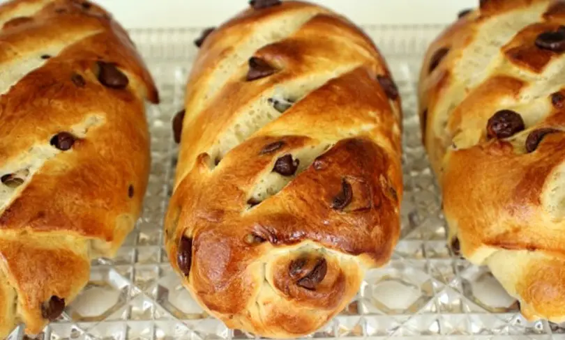 Recette de la brioche au caramel beurre salé - Cuisine Momix