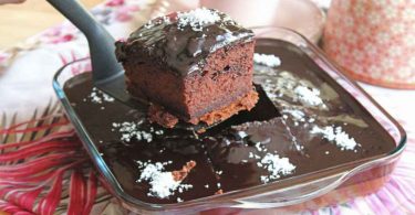 Gâteau chocolatée et humide facile à réaliser