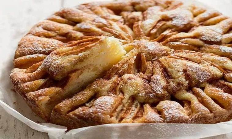 Gâteau aux pommes recette classique douce et simple