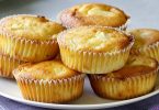 Muffins aux pommes avec un cœur fondant