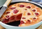 Clafoutis aux fraises
