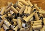 Ne jetez plus vos rouleaux de papier toilette ! Voici 9 façons de les réutiliser dans la maison